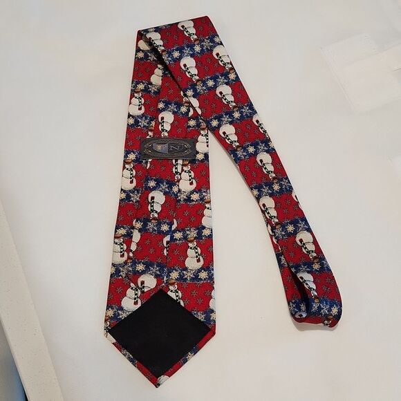 FN Christmas Snowman Tie - Picture 3 of 5